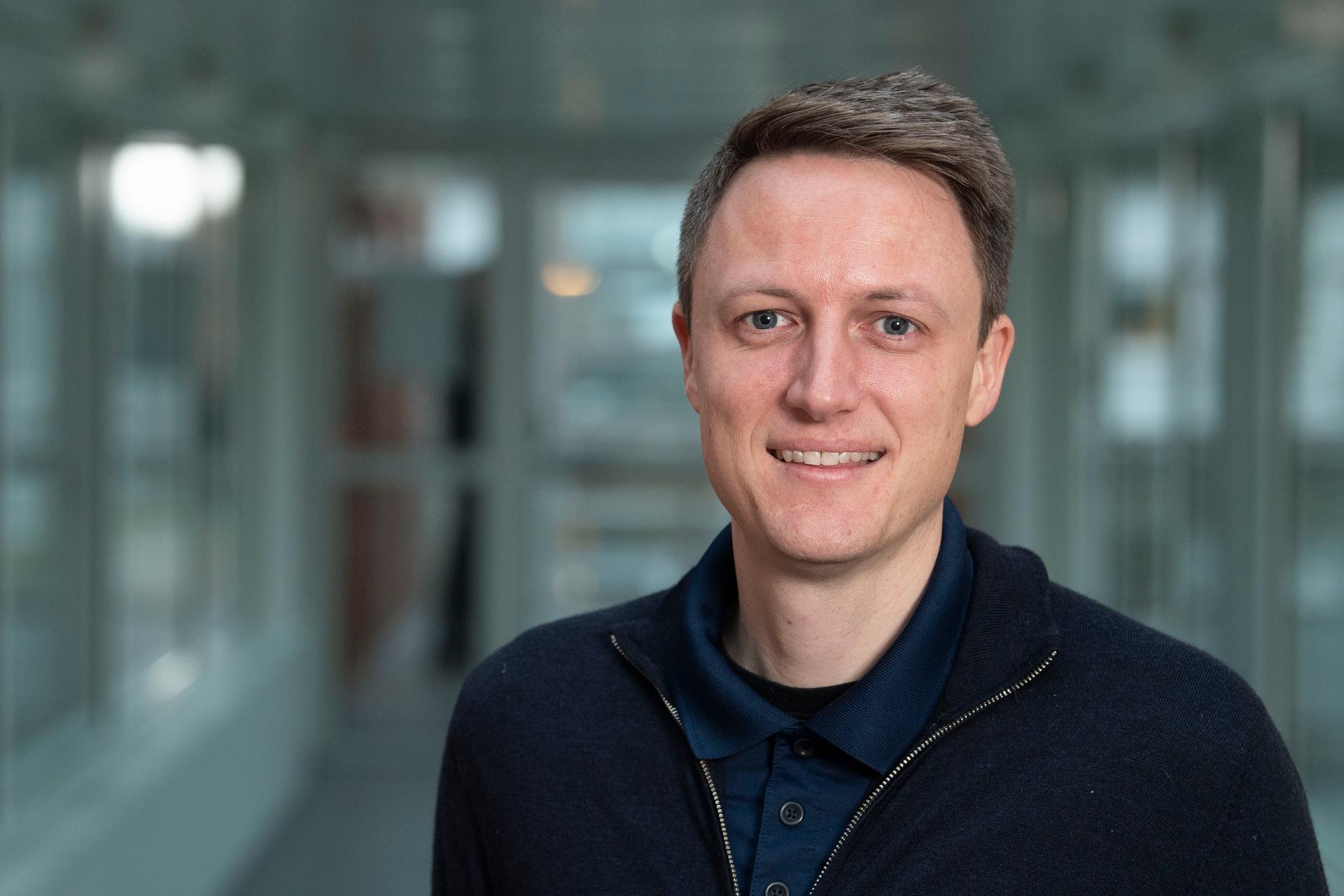 Lektor Andrew Stevenson